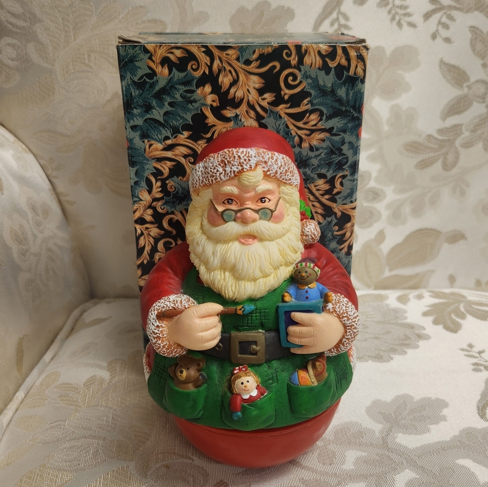 Russ Berrie Christmas Roly Poly Musical Rotating Santa Claus Figurine Vintage